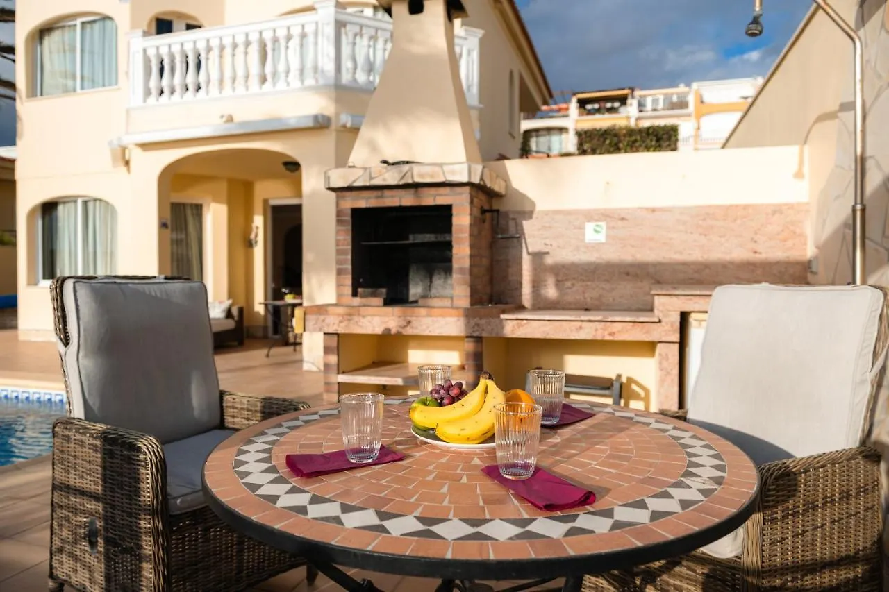 Villa Faya On The First Ocean Line With New Heated Pool Los Cristianos  0*, Los Cristianos (Tenerife) Spain